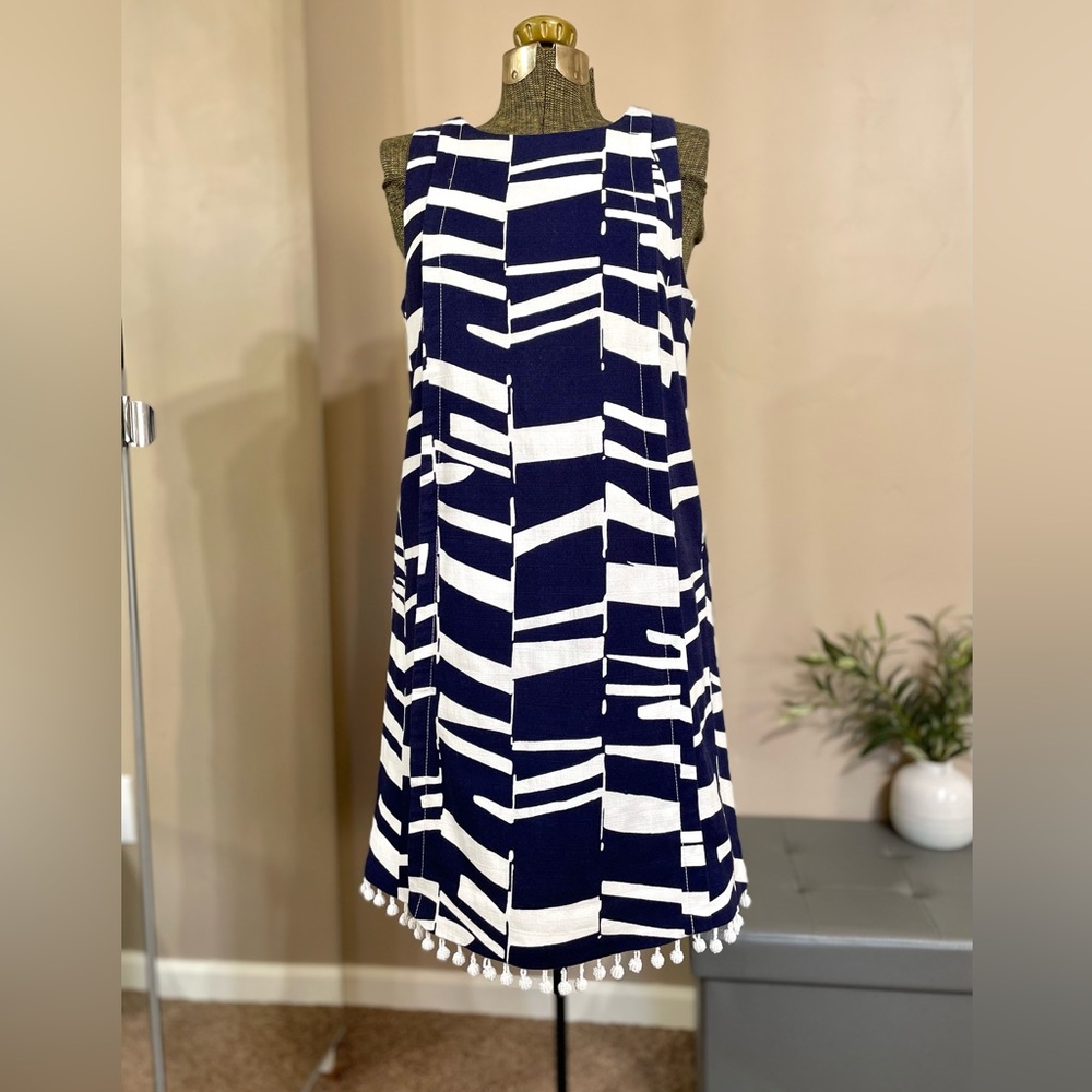 Trina Turk Navy White Geometric Mini Shift Dress Beaded Fringe 60s Mod Coastal